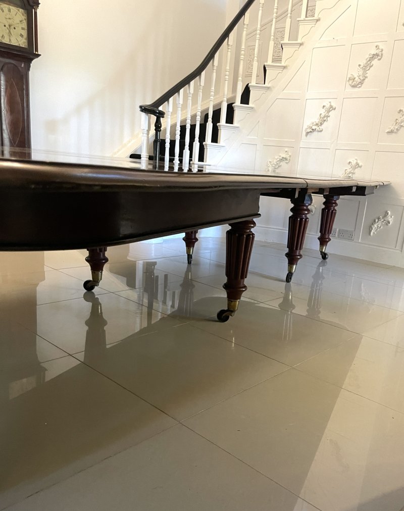 Outstanding Quality Large 16/20 Seater Antique Victorian Figured Mahogany Dining Table 73 x 176 x 420 cm - Image 13